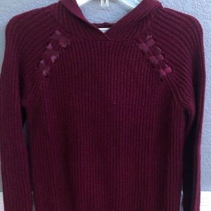Abercrombie kids burgundy knit sweater